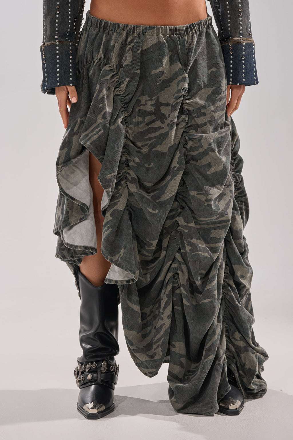 LETS CHANGE IT UP RUCHED MIDI SKIRT IN CAMO