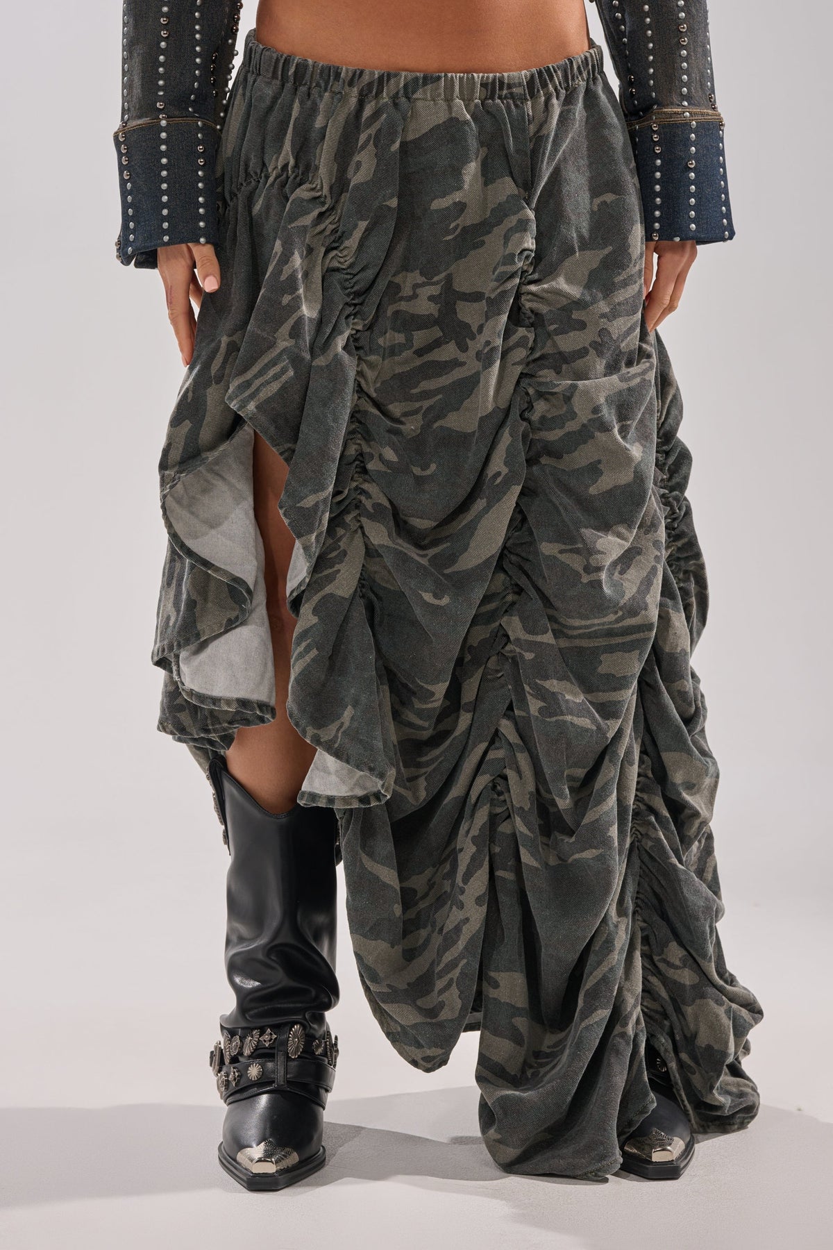 LETS CHANGE IT UP RUCHED MIDI SKIRT IN CAMO