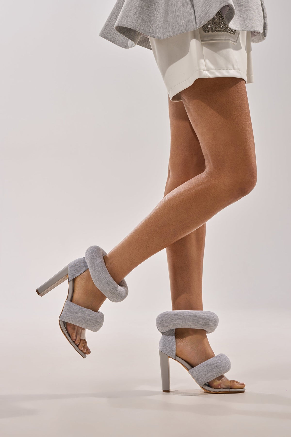 YANIX GREY PUFF SLIP ON SANDAL