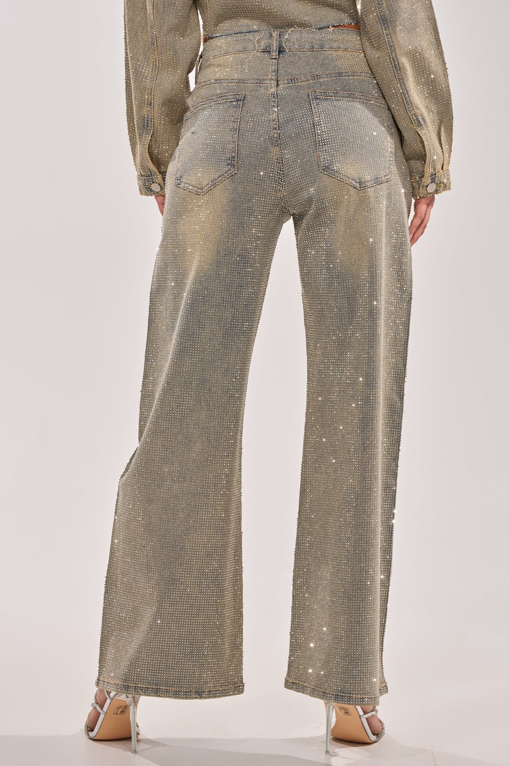 DEMI EMBELLISHED RELAXED DENIM