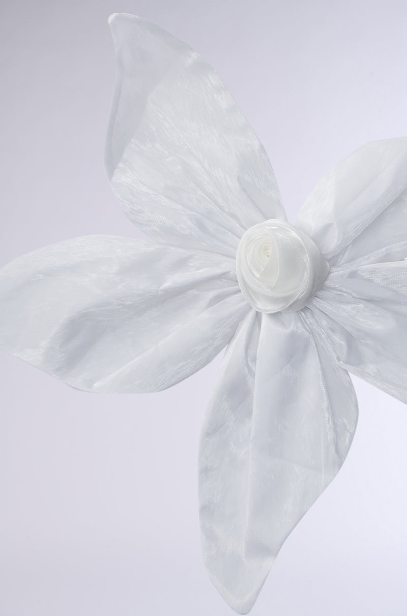 FLOWER BLOOM BROOCH