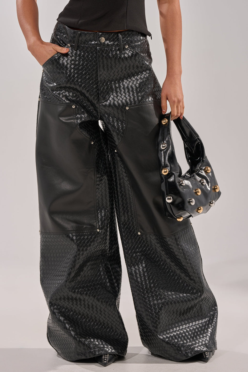 WILD TEXTURED FAUX LEATHER PANT