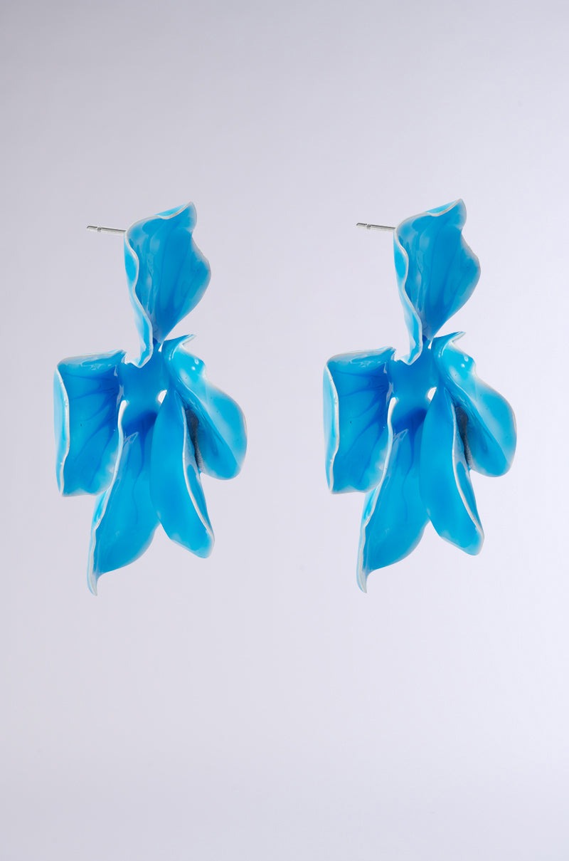 NO BLUES EARRING