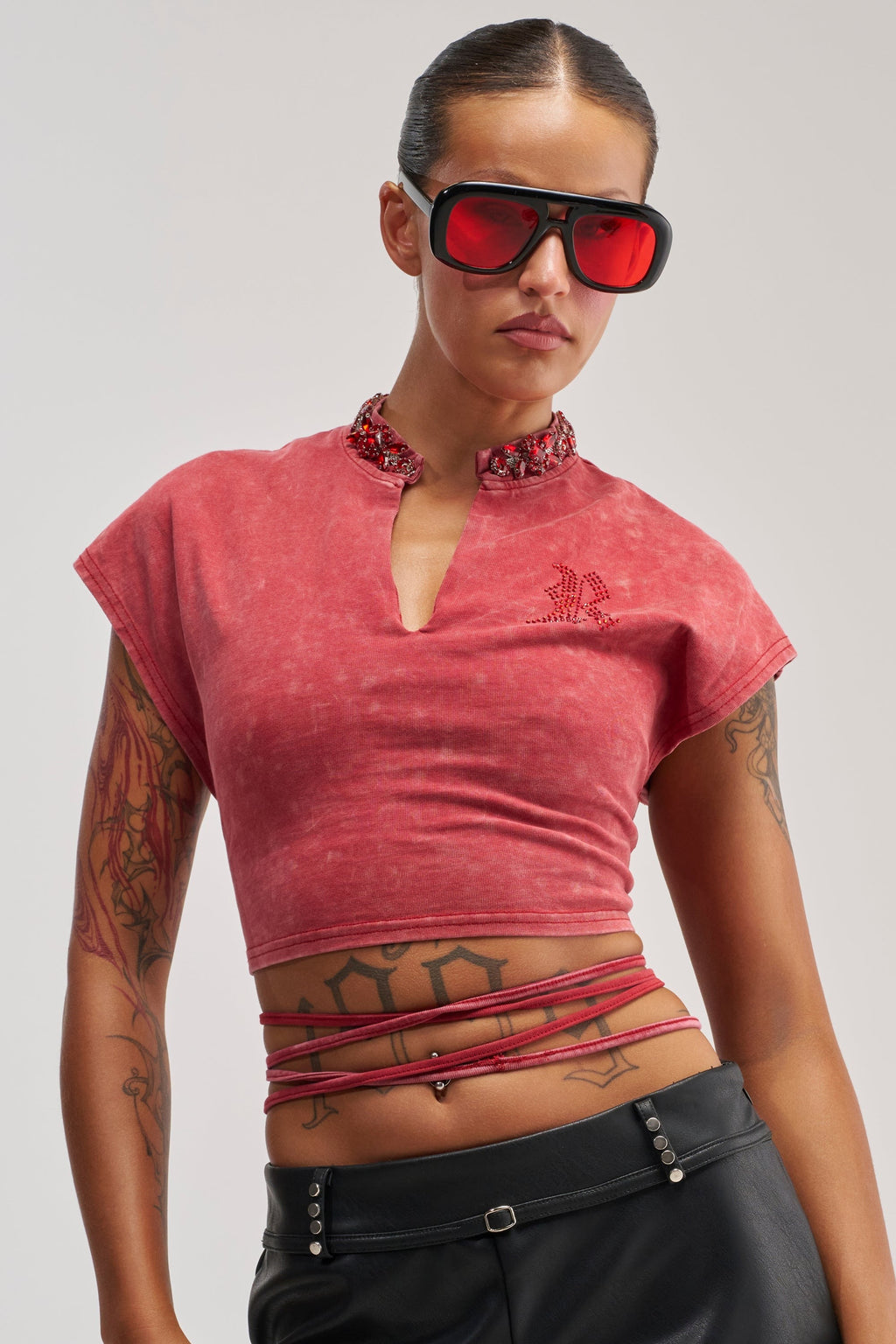 CHERRY ON TOP CROPPED TEE