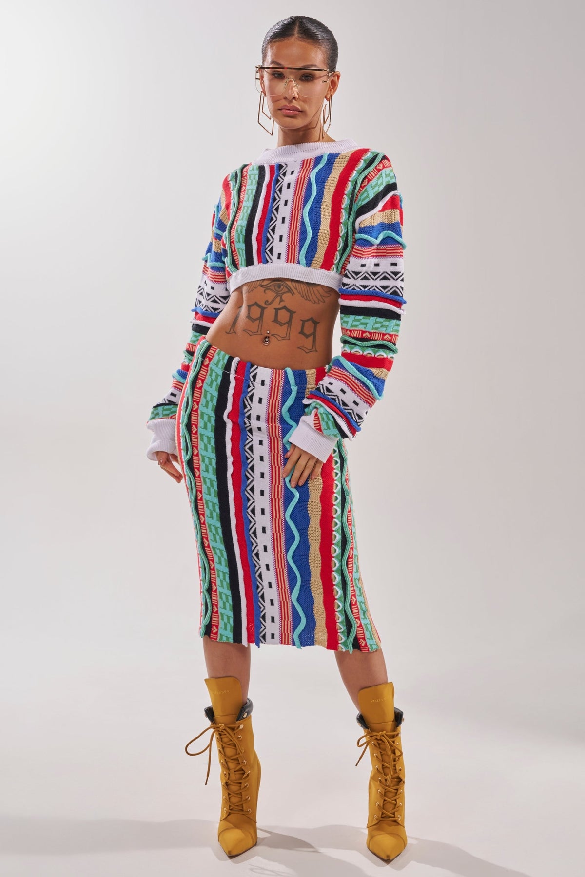 FEELING THE VIBES MAXI SKIRT