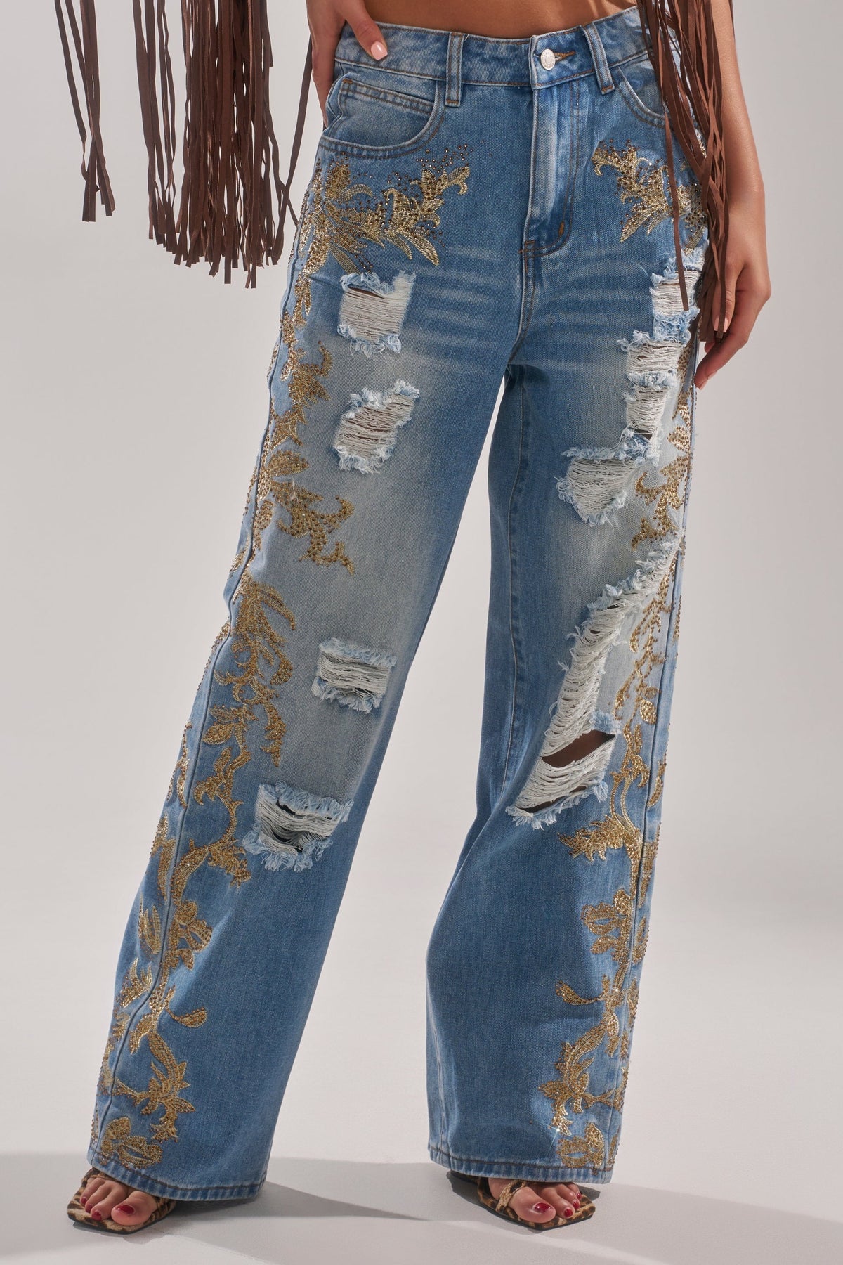 CLEO GOLDEN DISTRESSED STRAIGHT DENIM PANT