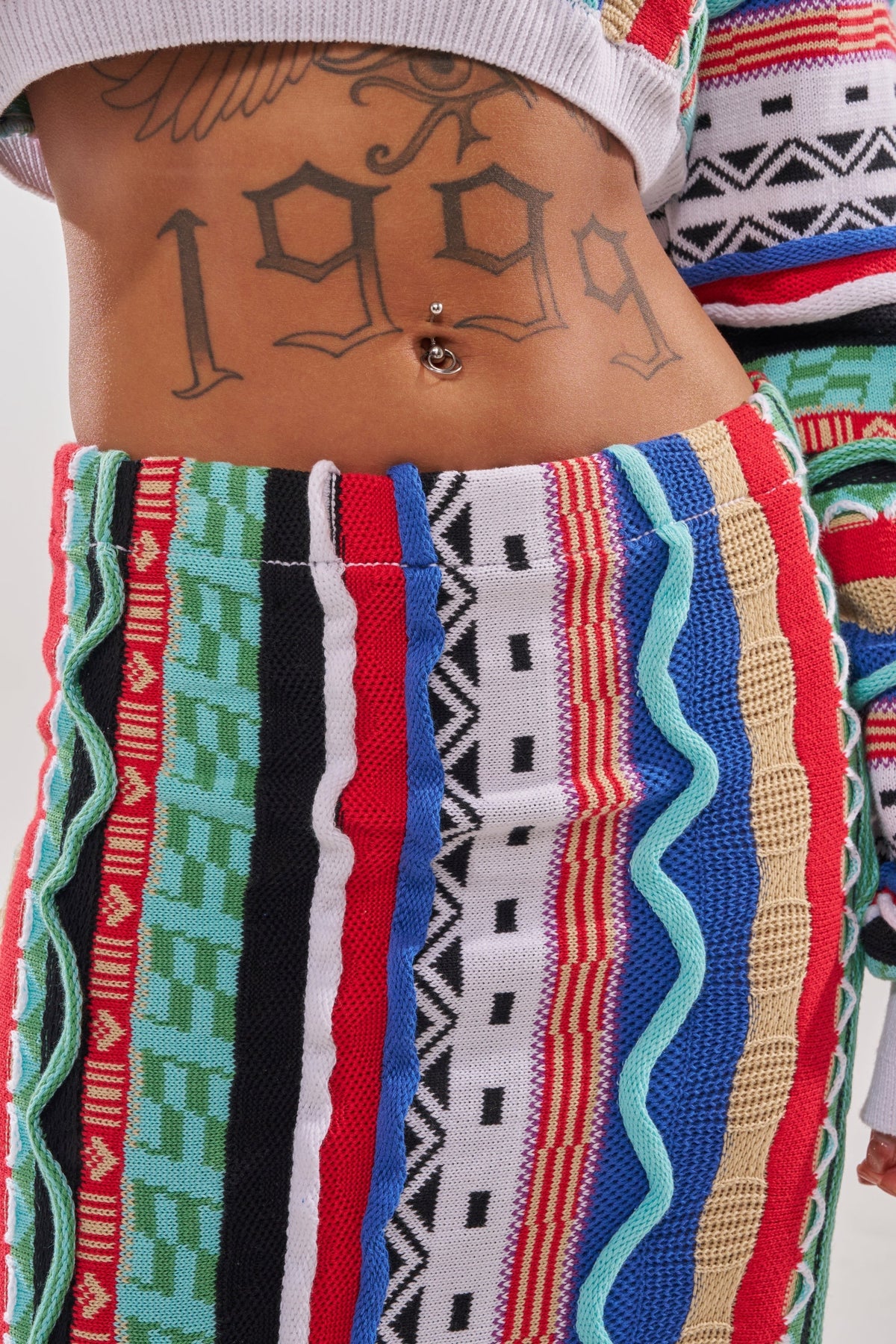 FEELING THE VIBES MAXI SKIRT