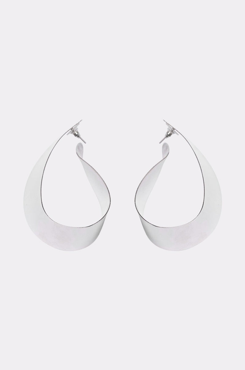 HOOPIN EARRING