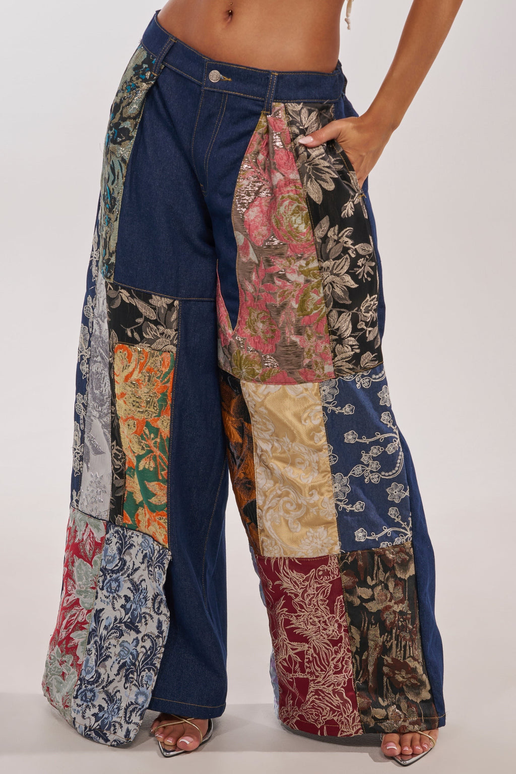 EMOTIONLESS TROUSER