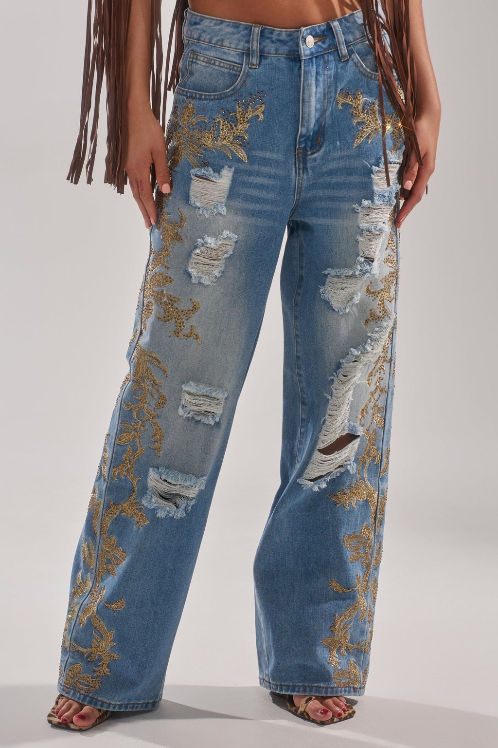 CLEO GOLDEN DISTRESSED STRAIGHT DENIM PANT