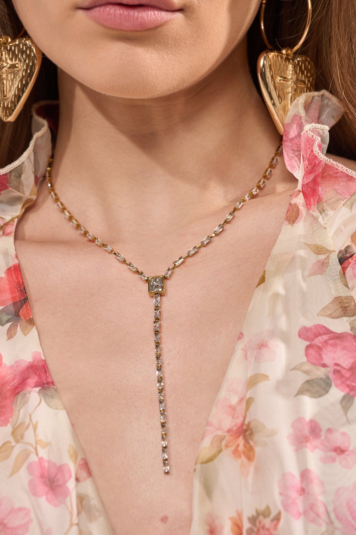 IM EXPENSIVE NECKLACE