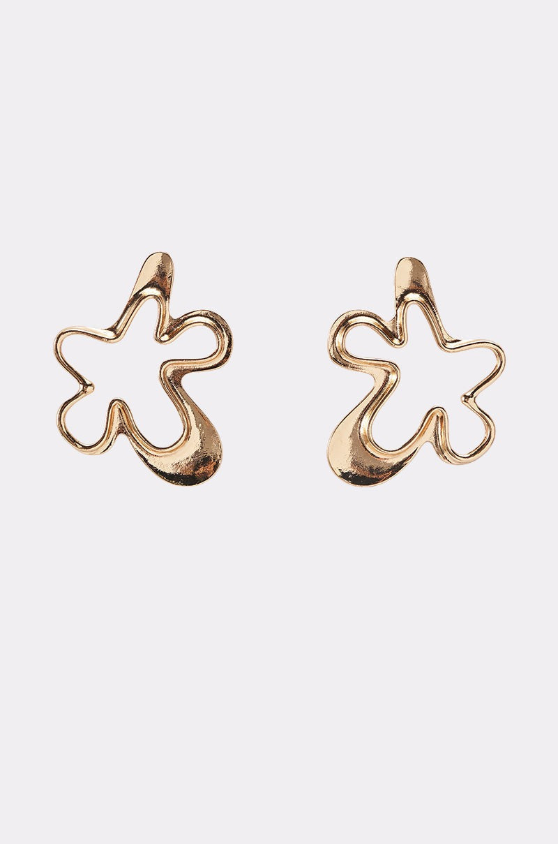 VIC EARRING