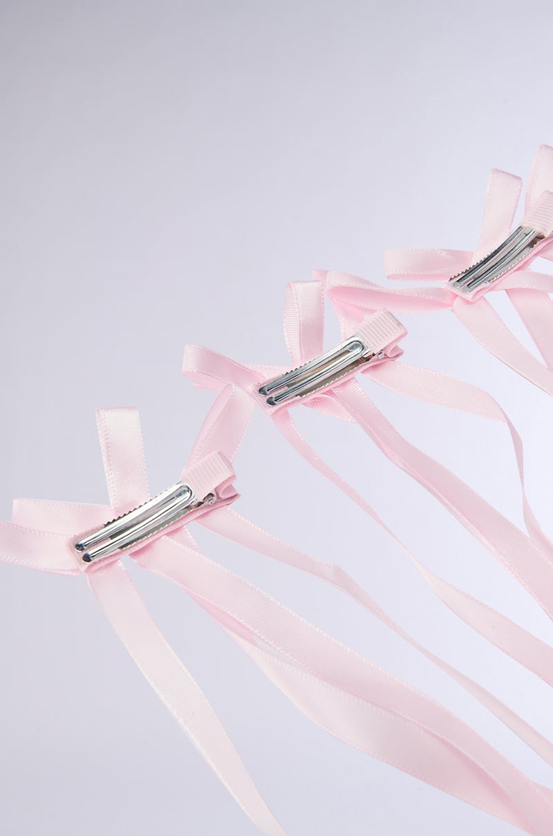 CUTESY HAIR CLIP SET