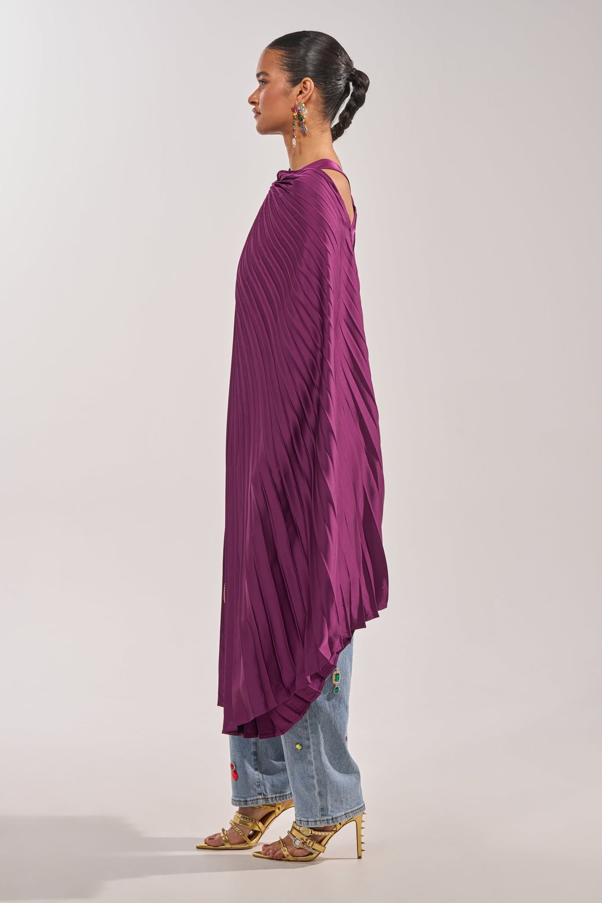 FARAH DRAPED PLEATED CAPE TOP