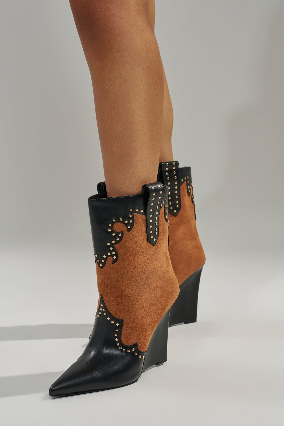 AZALEA WANG TALLULAH COGNAC WEDGE WESTERN BOOTIE
