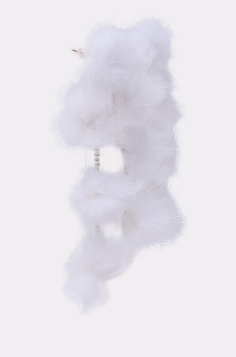 SNOW PRINCESS EARRING