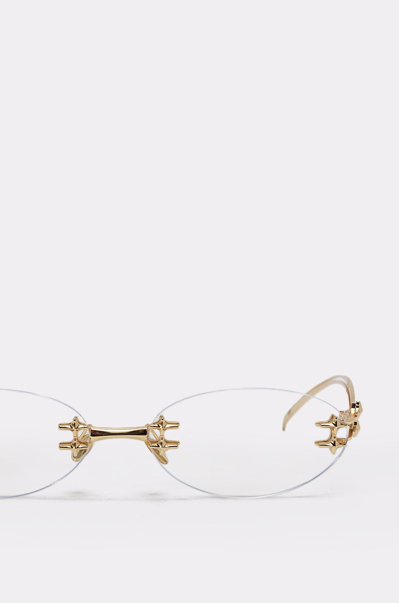TREND DRIVEN GLASSES