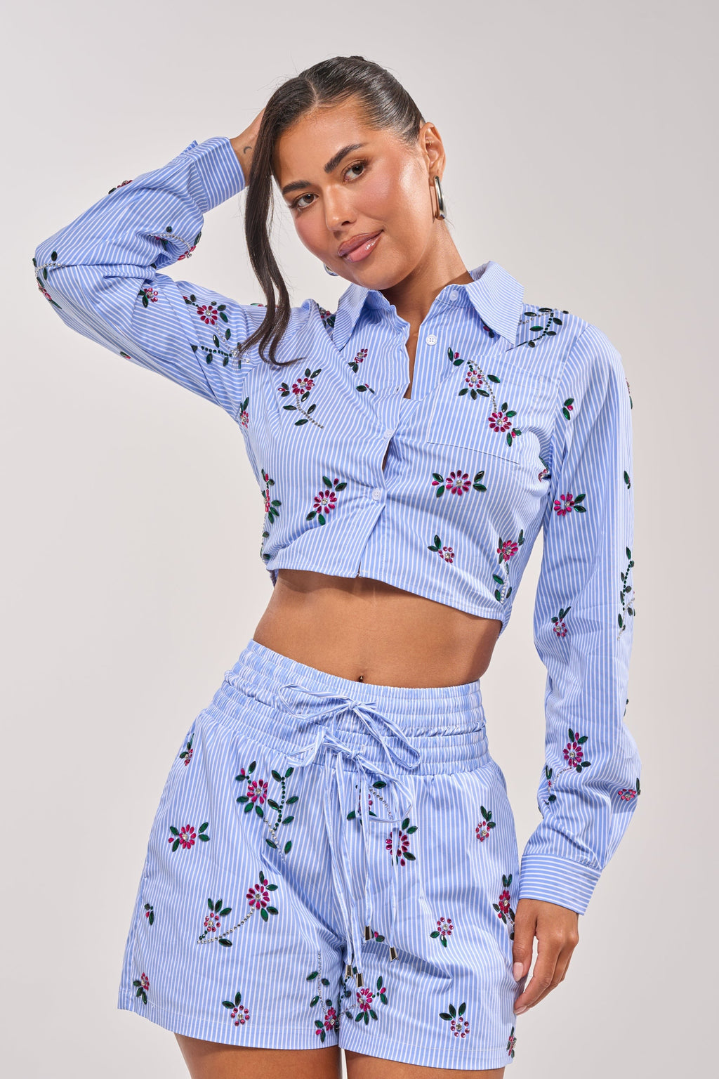 JUNIE POPLIN RHINESTONE DETAIL BLOUSE