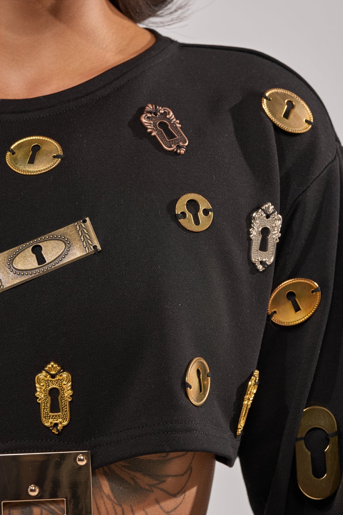 KEY CHAIN TOP