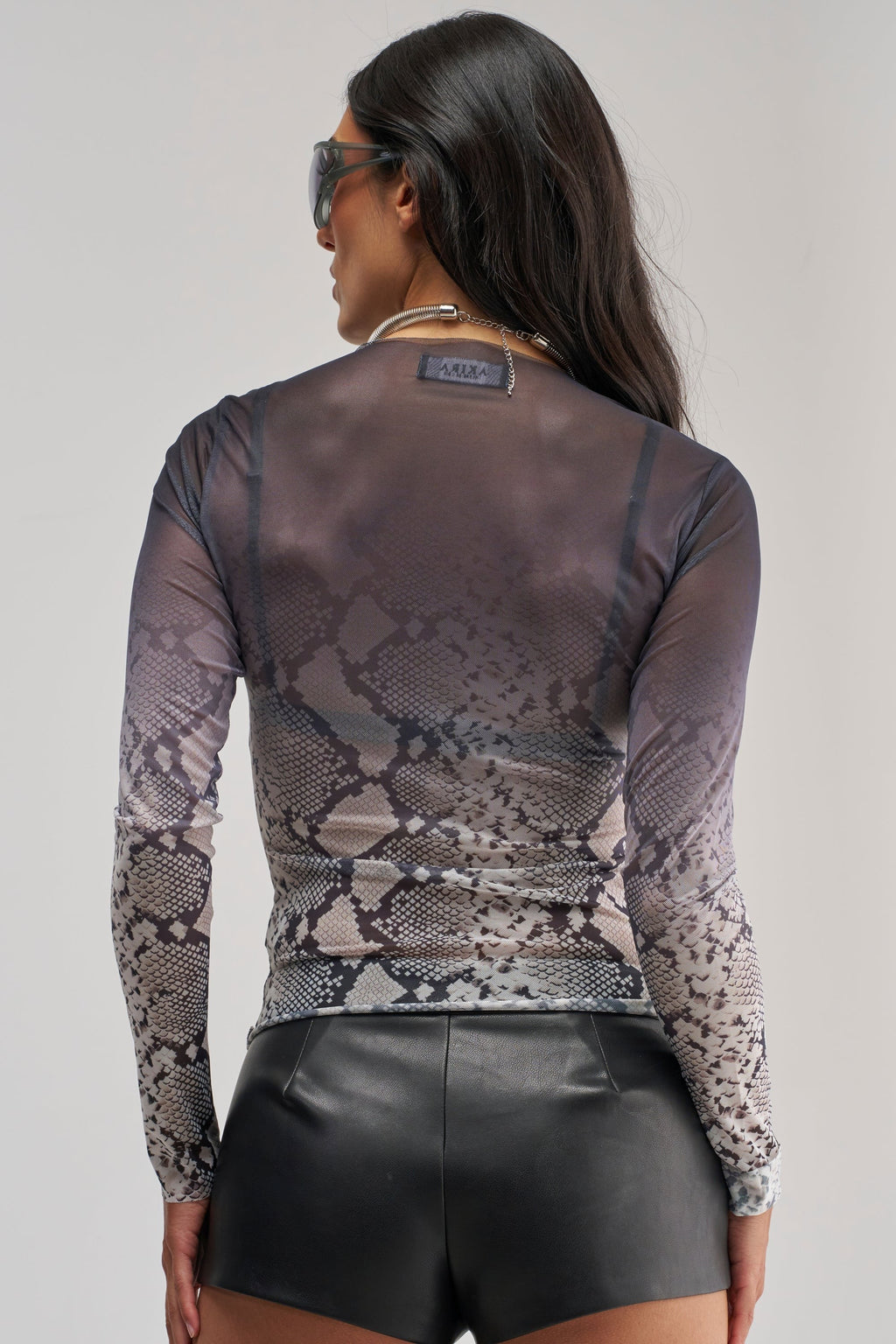 SNAKE EYES OMBRE MESH LONG SLEEVE TOP