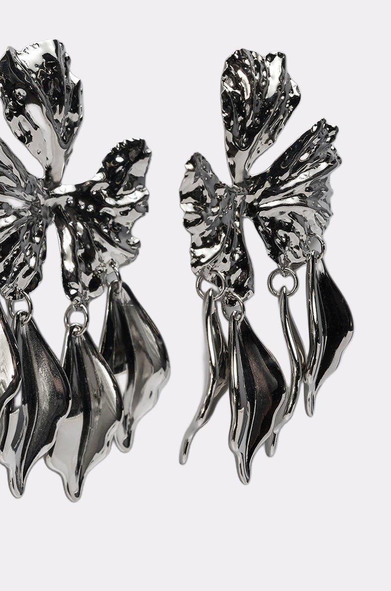 IN BLOOM EARRING