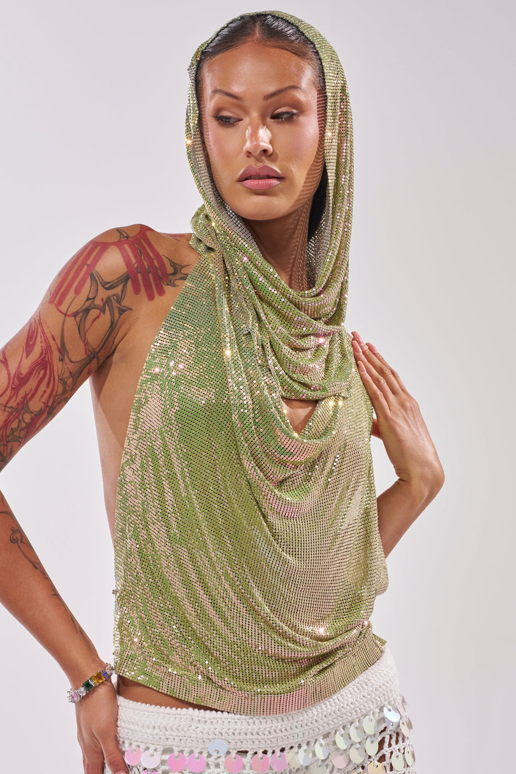 IN MY MIND HOODED CHAINMAIL TOP IN GREEN