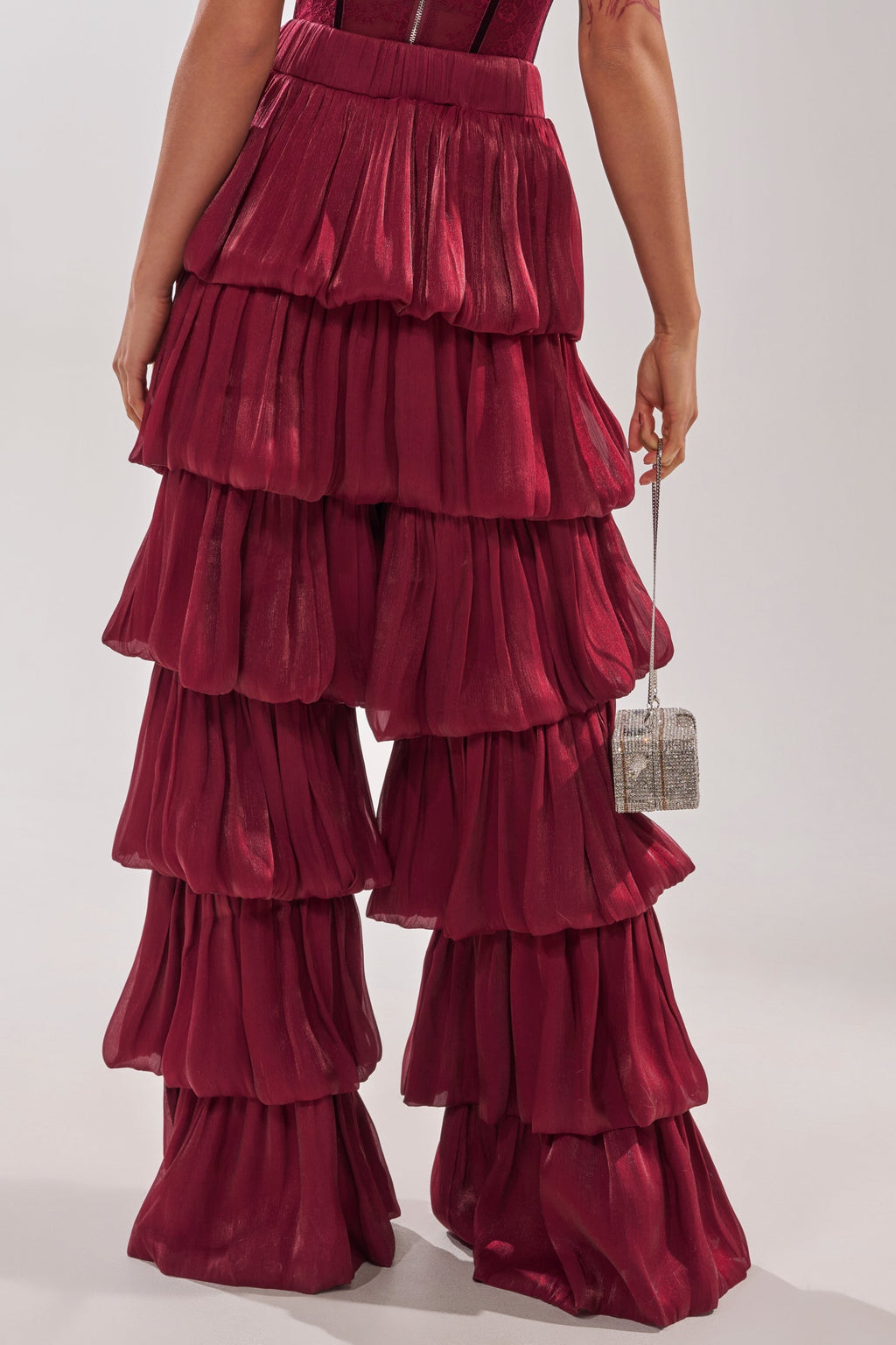 STAR OF THE NIGHT FLOUNCY PANT IN BURGUNDY