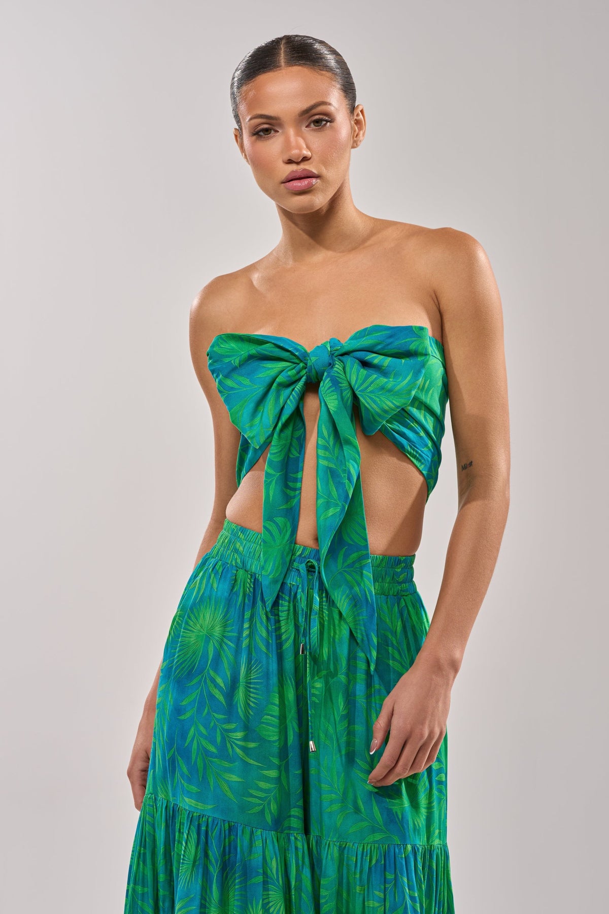 INTO THE GARDEN BRALETTE IN GREEN