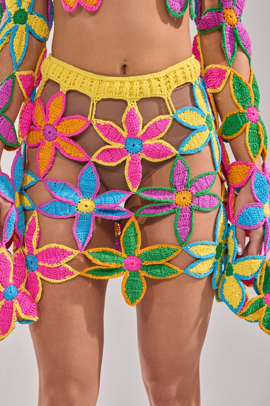 FLORAL FIELDS CROCHET MINI SKIRT