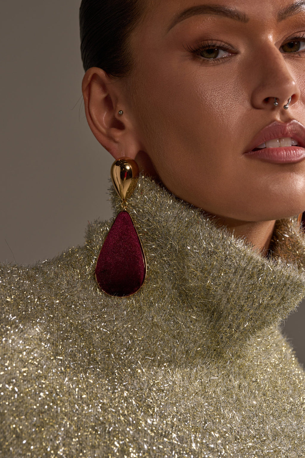 THAT GURL EARRING