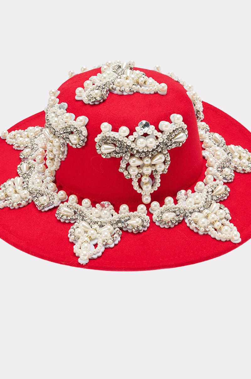 EDITORS PICK APPLIQUE BRIM HAT