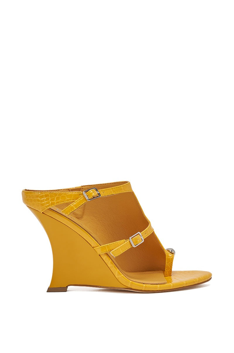 AKIRA GOLD GINO MUSTARD CROC WEDGE SANDAL