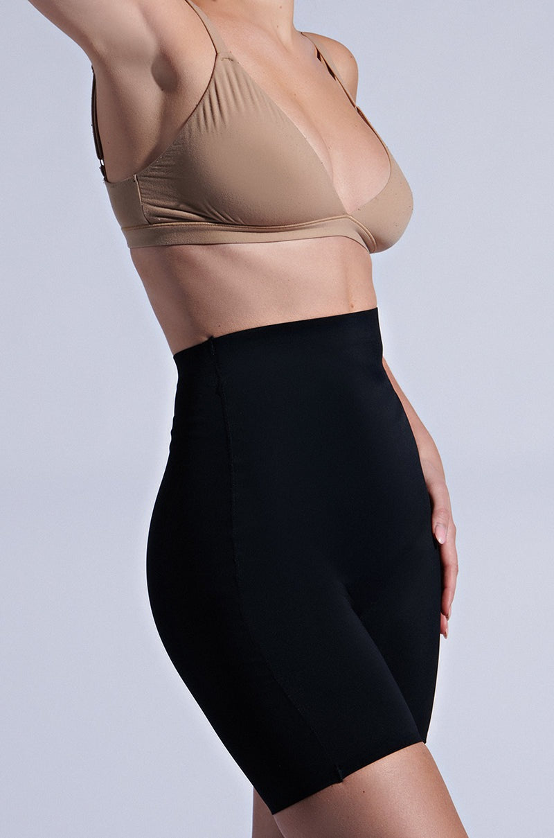 TITSY TUMMY TUCK SHORTS IN BLACK