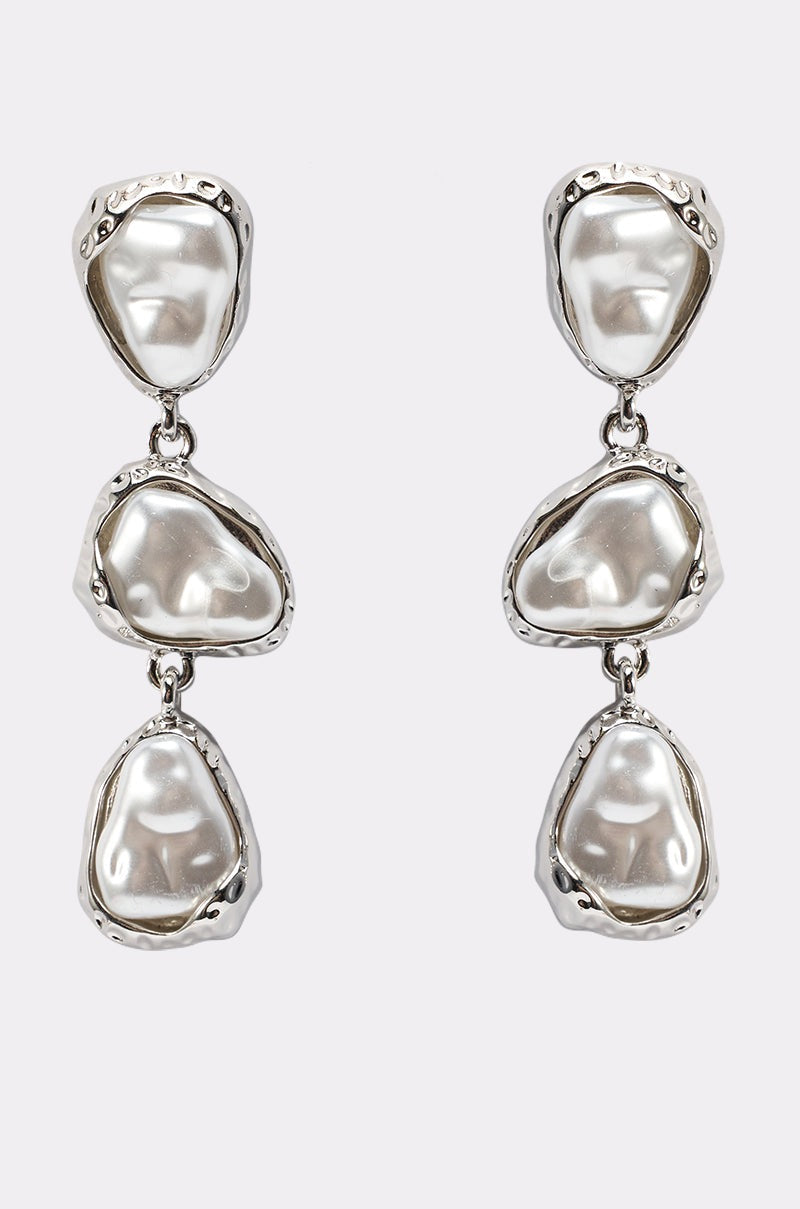 SUE EARRING