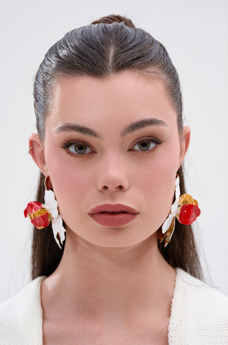 FLORAL GARDEN EARRING