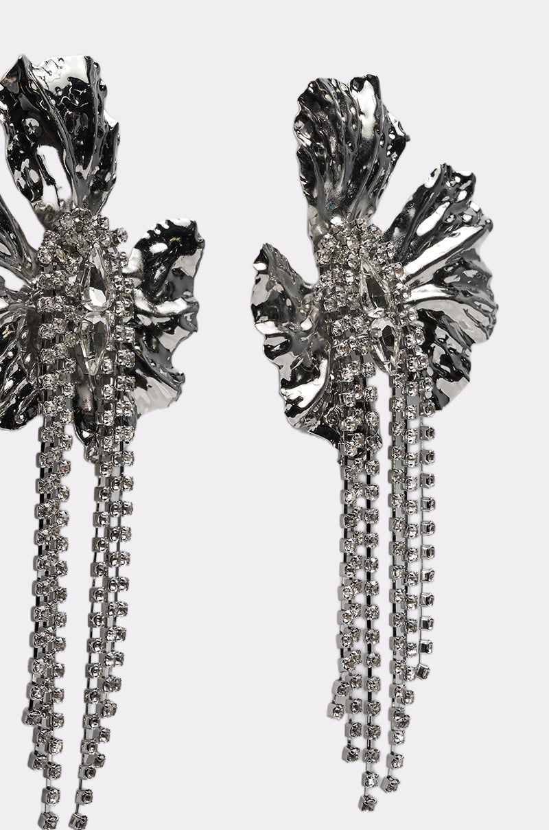 ON A TRIP EARRING