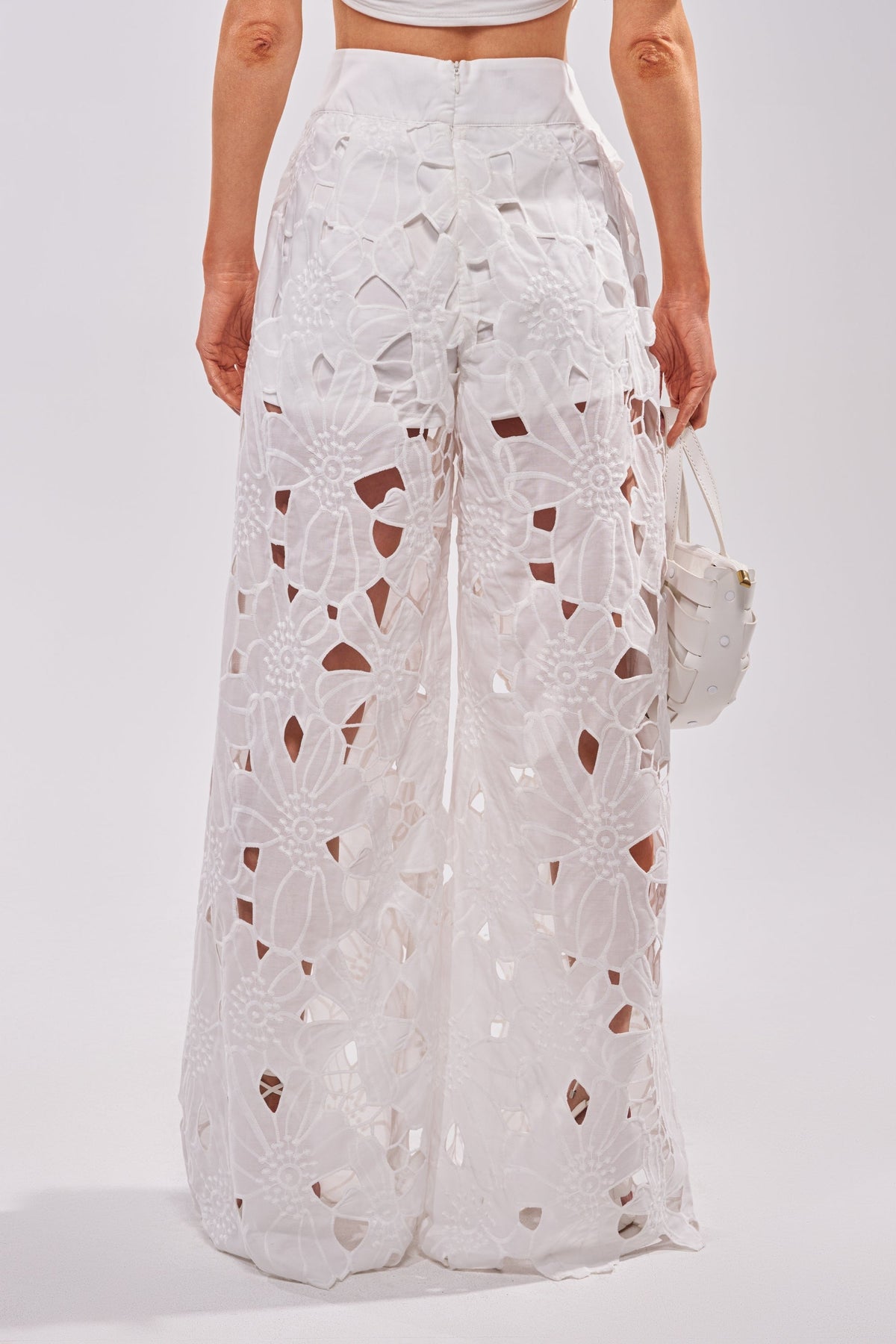 DOLLY FLORAL PALAZZO PANT IN WHITE