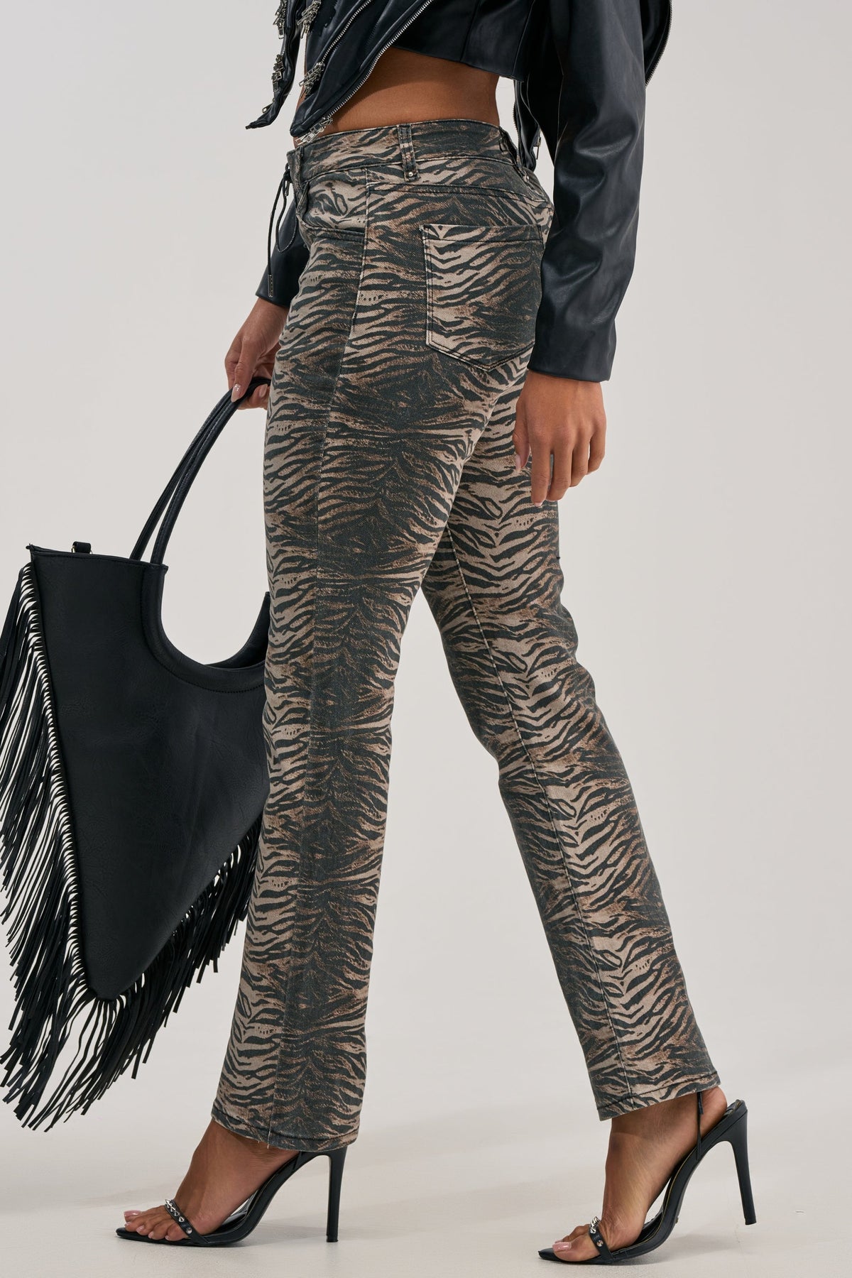 YOUNG AND WILD LOW RISE ZEBRA DENIM