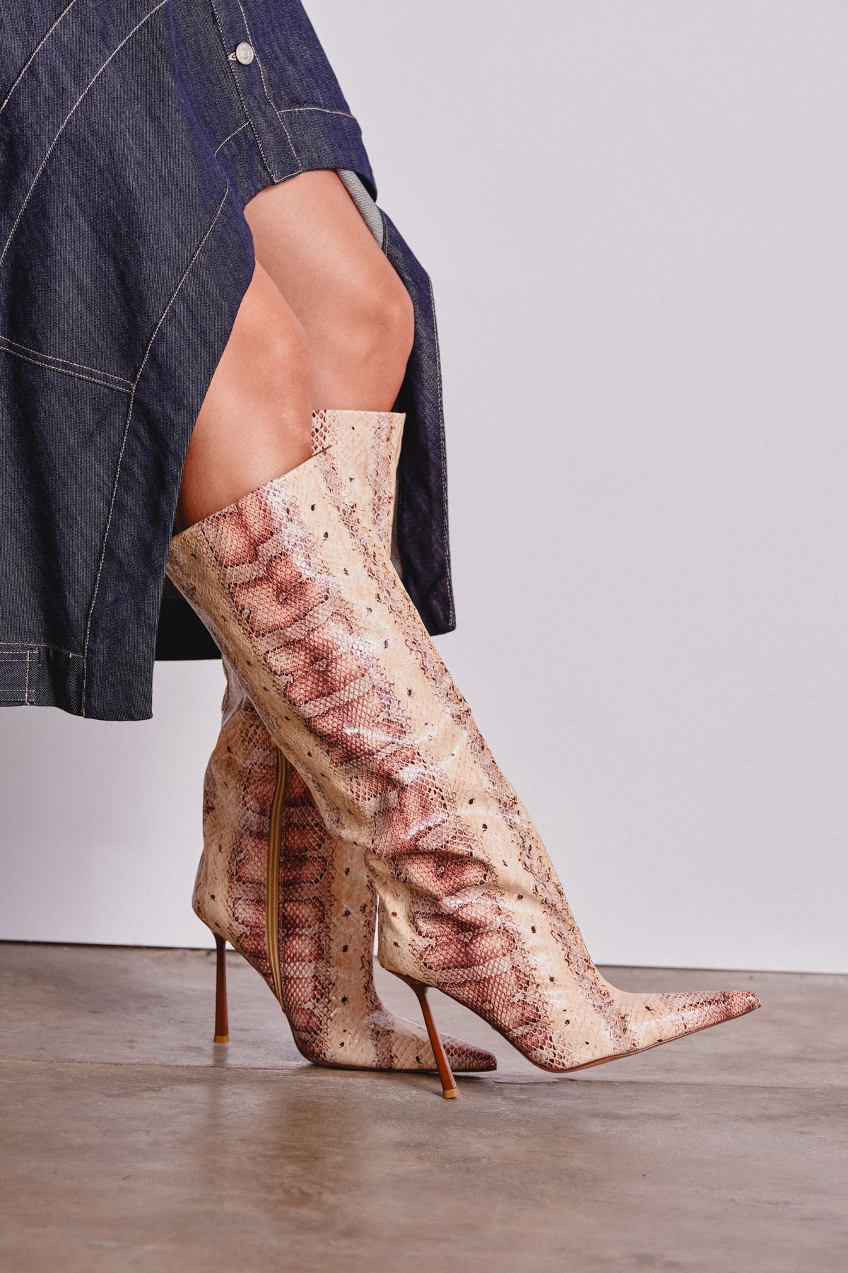 AZALEA WANG MADEYE NUDE SNAKE STILETTO BOOT