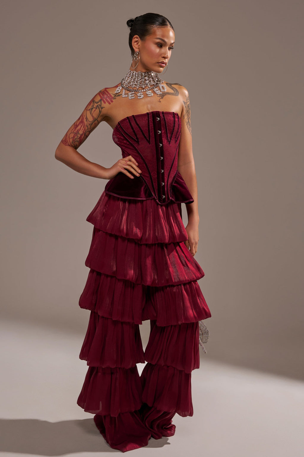 STAR OF THE NIGHT FLOUNCY PANT IN BURGUNDY