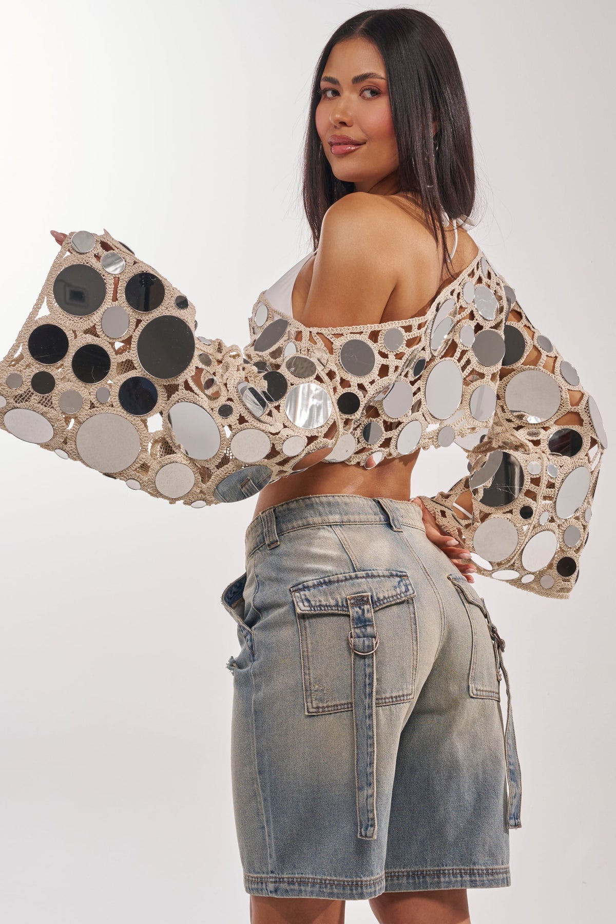 RESORT VIBES CROCHET CROP LONG SLEEVE