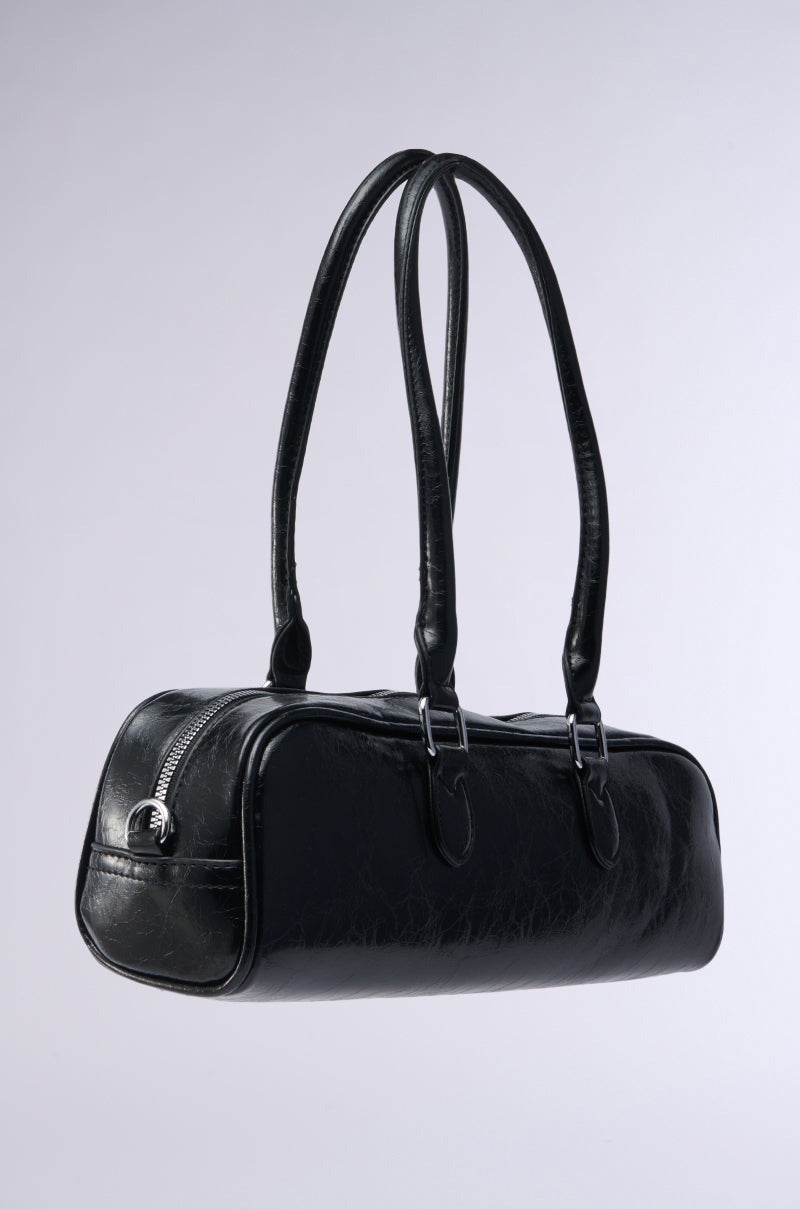 BADDIE BARREL BAG