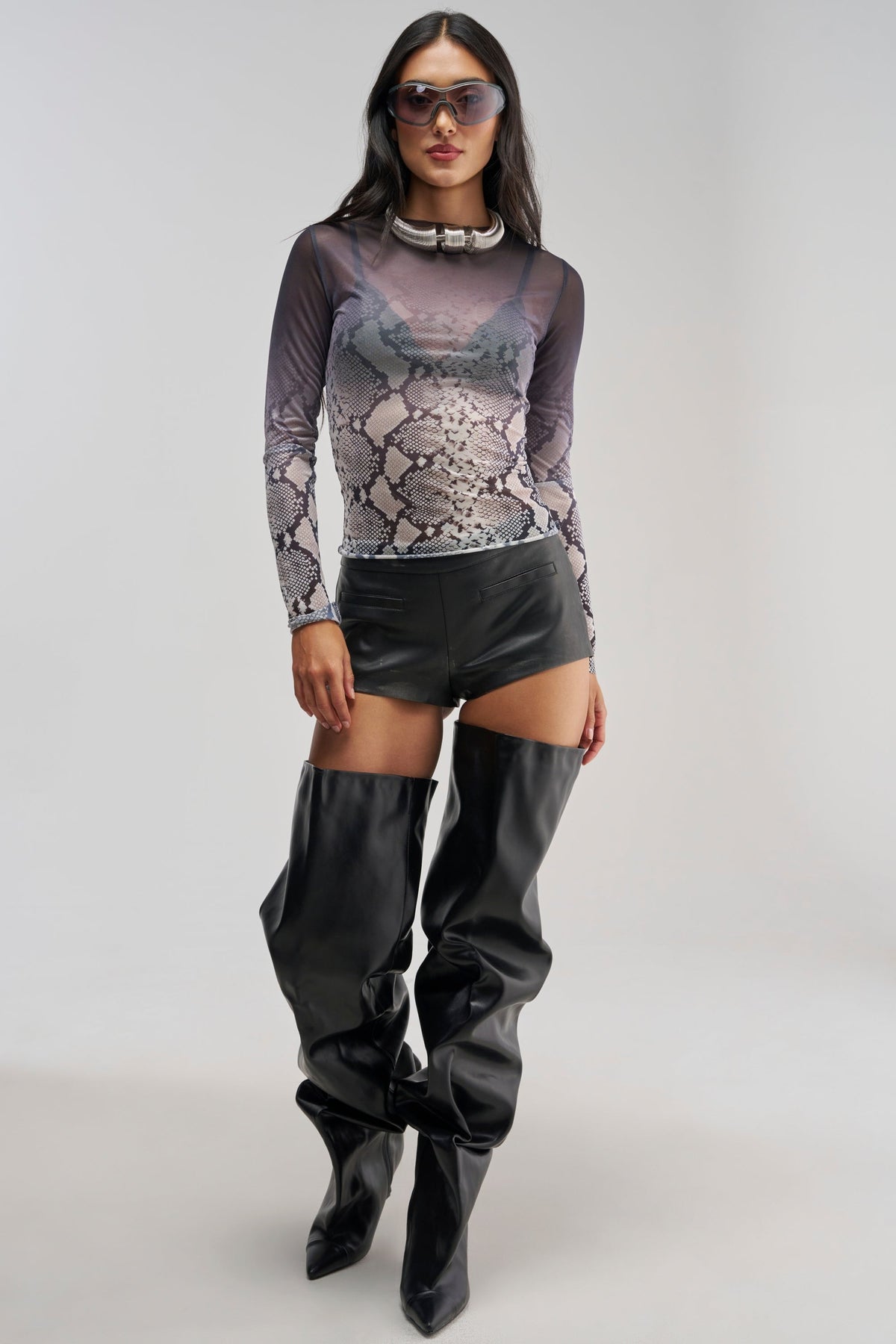 SNAKE EYES OMBRE MESH LONG SLEEVE TOP