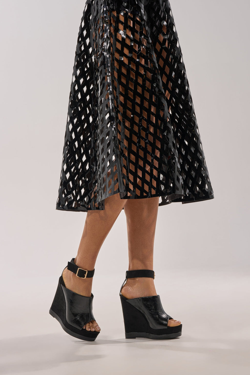 AZALEA WANG TANA BLACK MIXED MATERIAL WEDGE