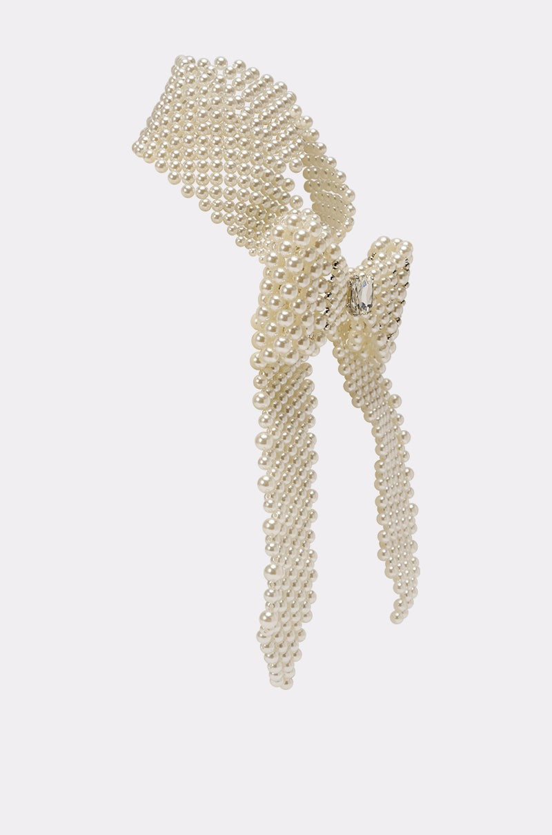BUTTONED UP PEARL COLLAR