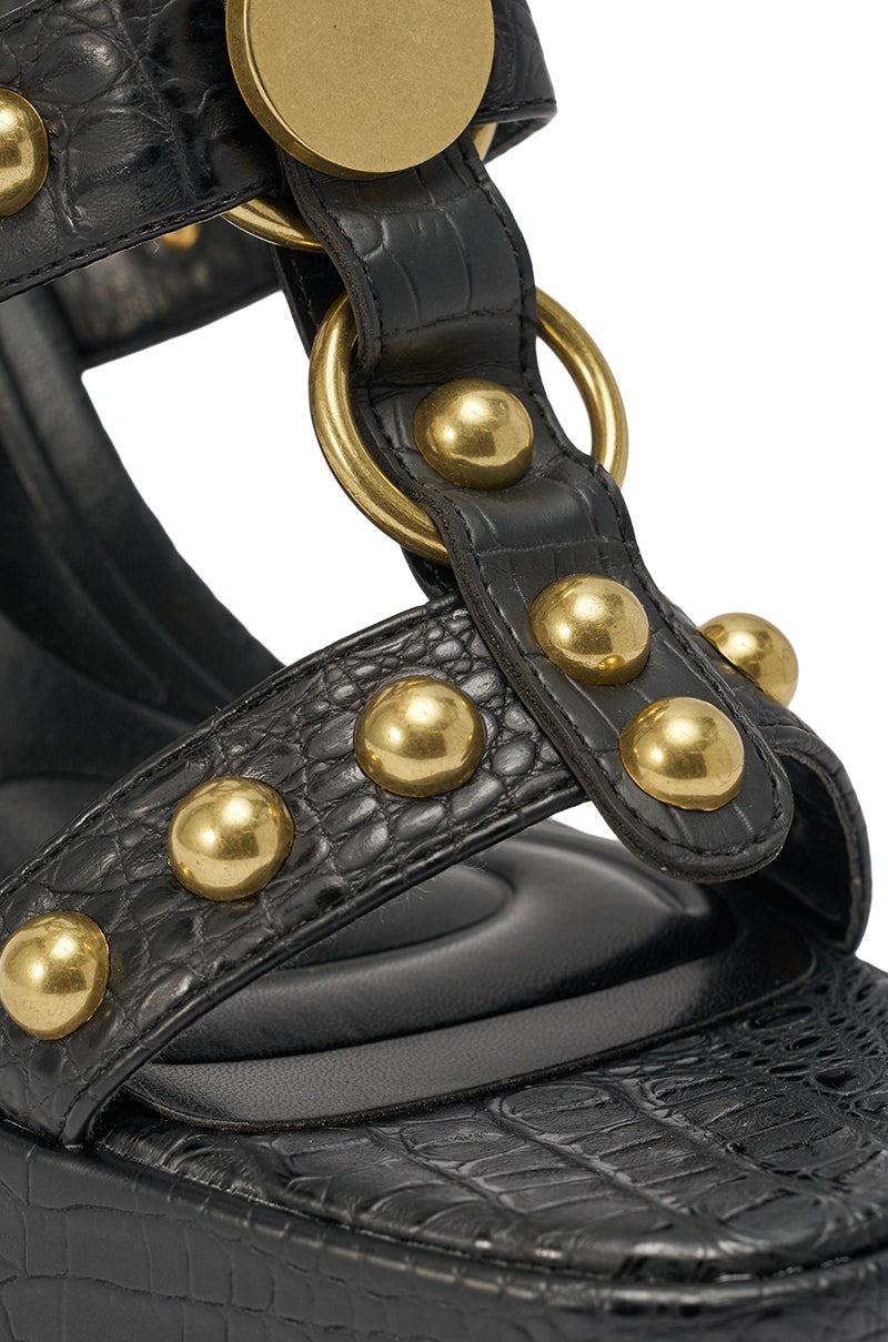 AZALEA WANG ELSU BLACK CROC EMBOSSED PLATFORM SANDAL