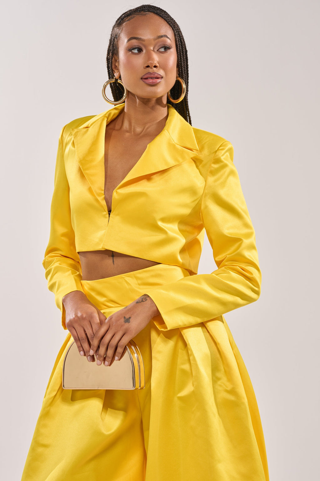 BLOOMING CROP SATIN BLAZER