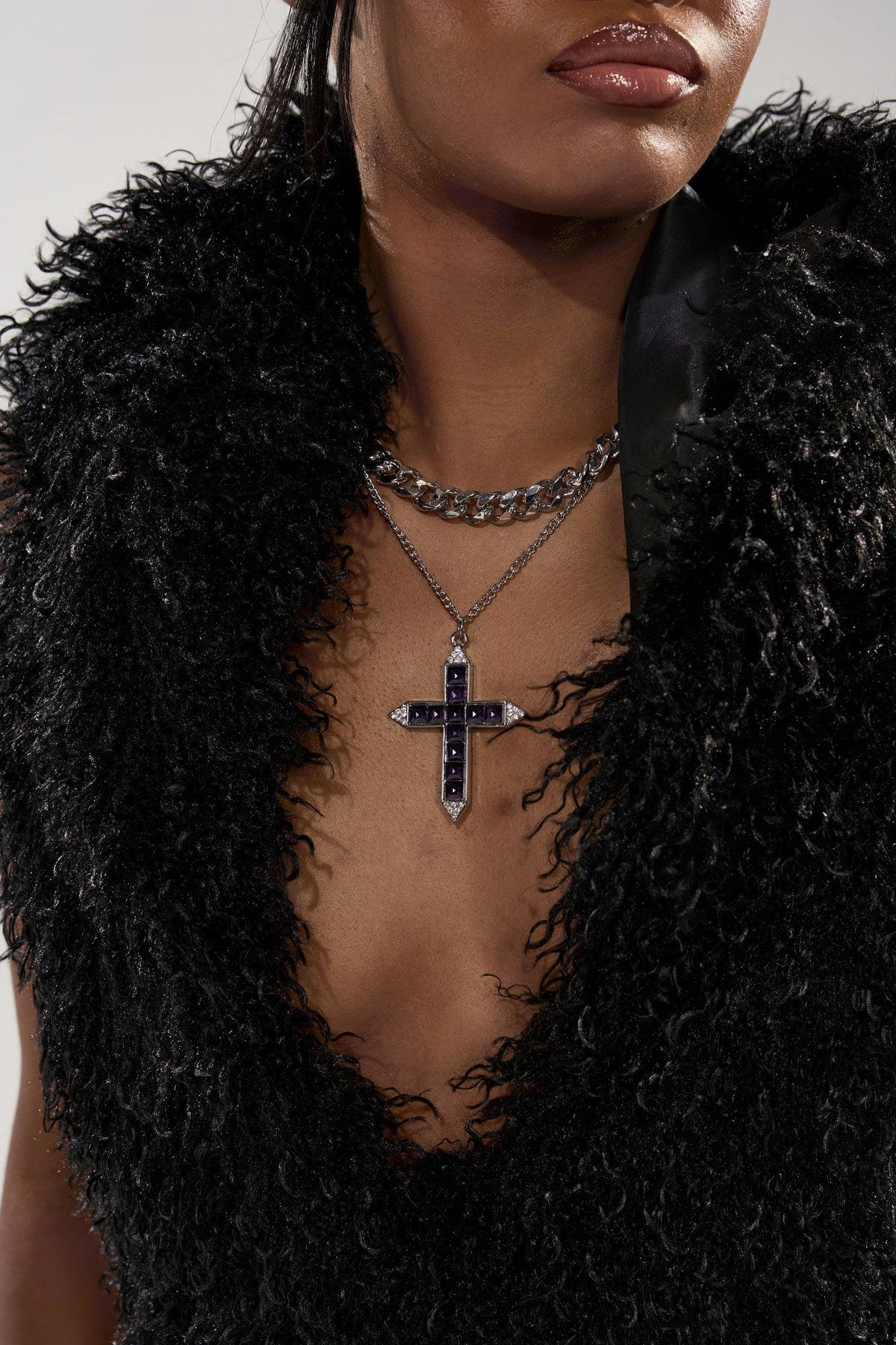KIM NECKLACE