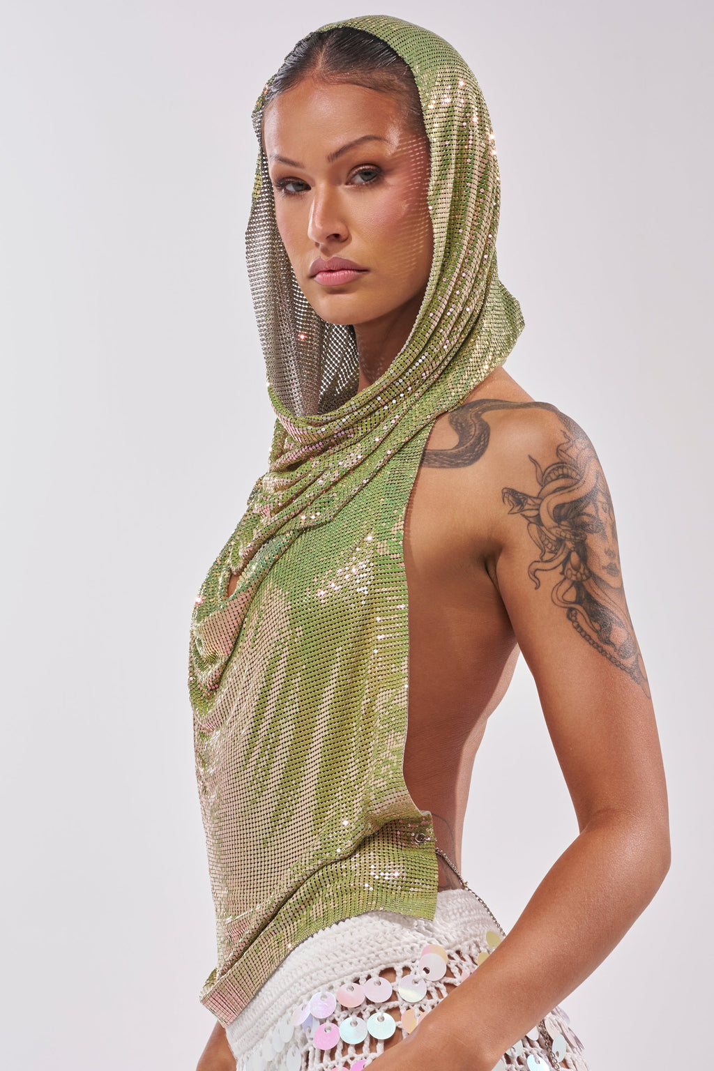 IN MY MIND HOODED CHAINMAIL TOP IN GREEN