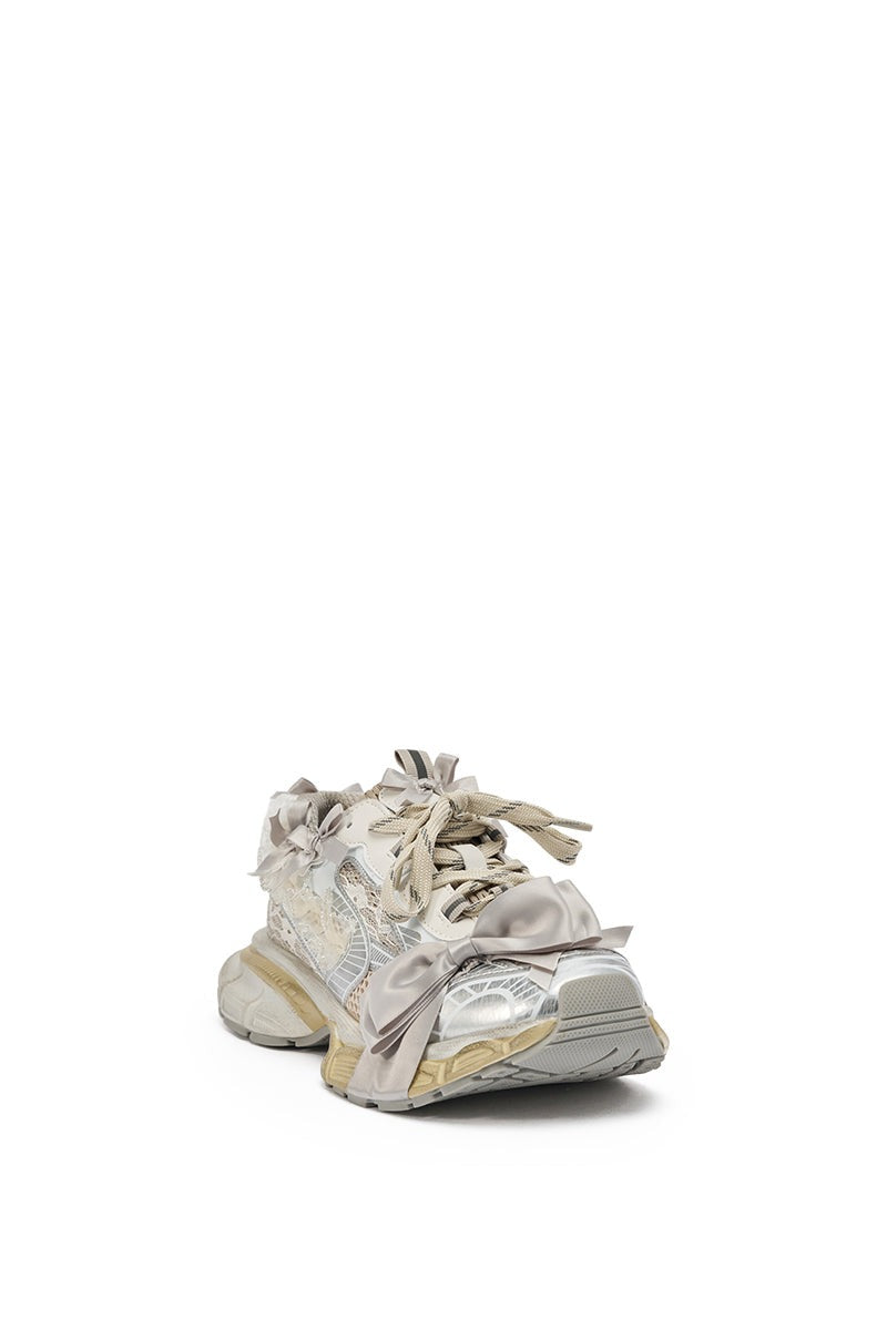 AZALEA WANG OCTAVIA WHITE BOW EMBELLISHED CHUNKY SNEAKER